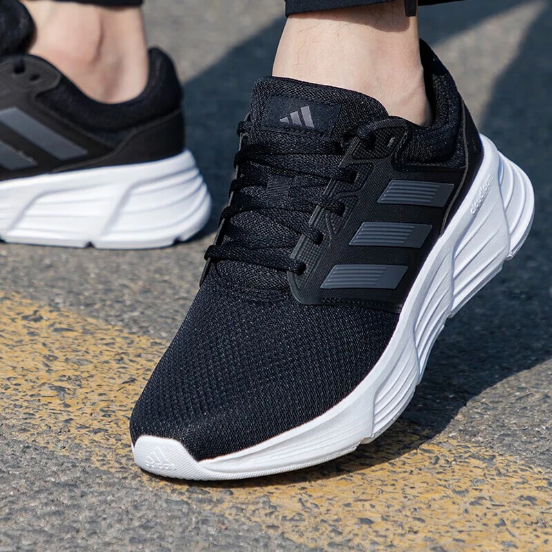 阿迪达斯男鞋2025夏季新款跑步训练缓震运动鞋网面透气耐磨休闲鞋