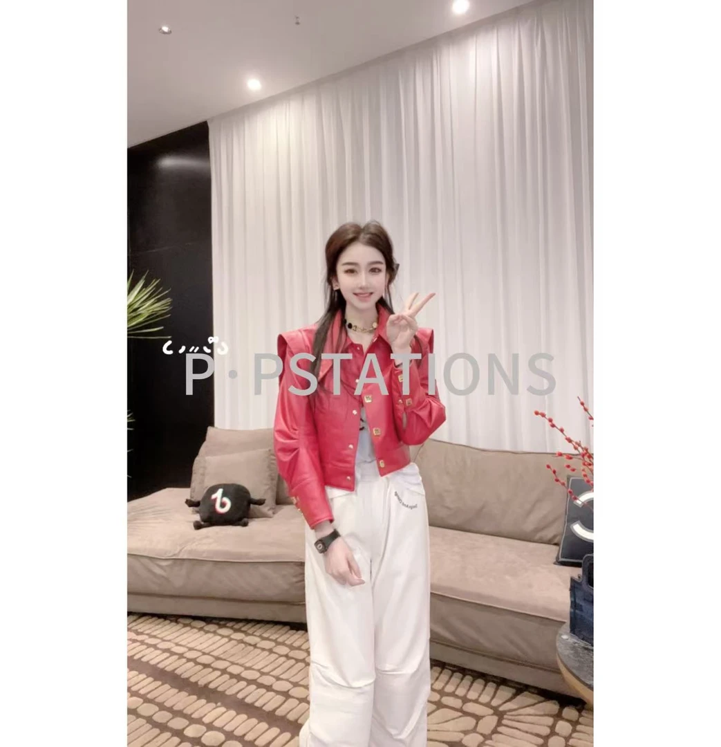 PP 2025｜半盏梨月 海宁绵羊皮女外套舒适百搭轻奢63021