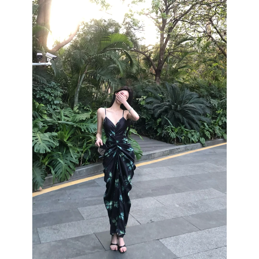 【黑色精灵】法式蝴蝶艺术感黑色生日party海边度假吊带连衣裙