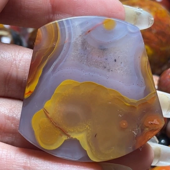 玛瑙/玉髓未镶嵌吊坠