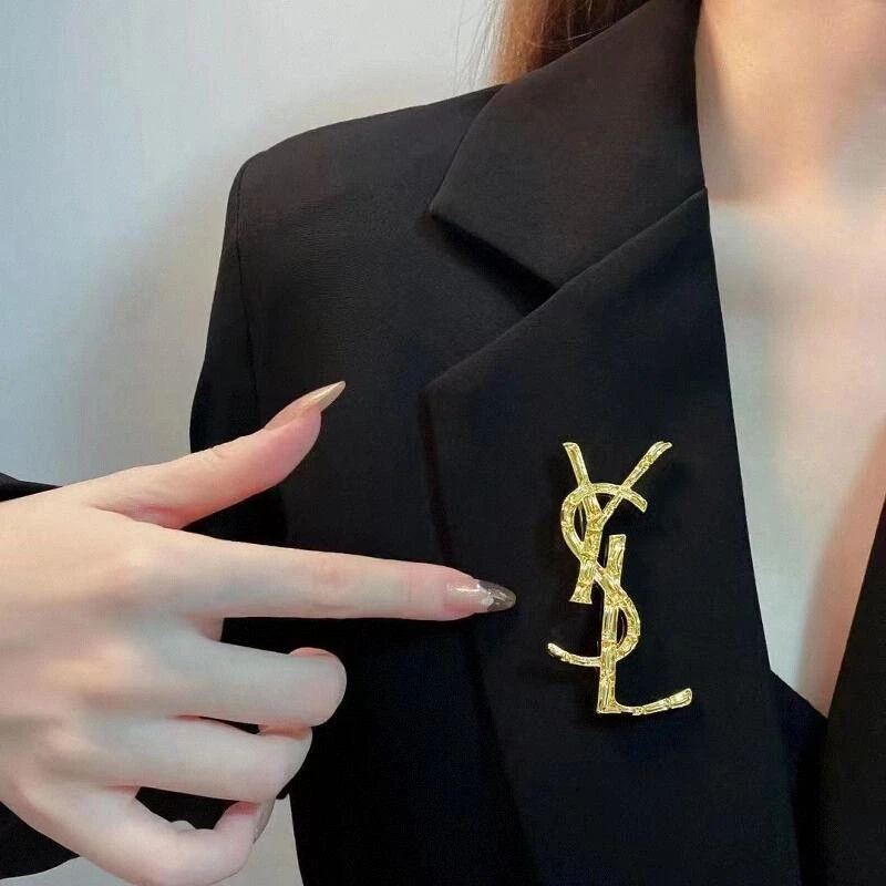 铁合金大理石胸针 女设计感小众别针杨树林标志西服配饰新款胸花