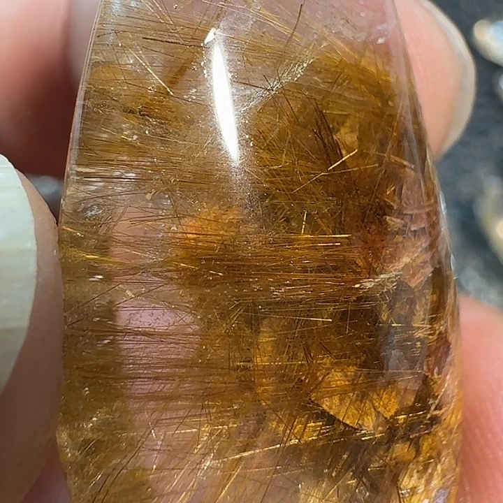 红***天发晶颈饰未镶嵌你