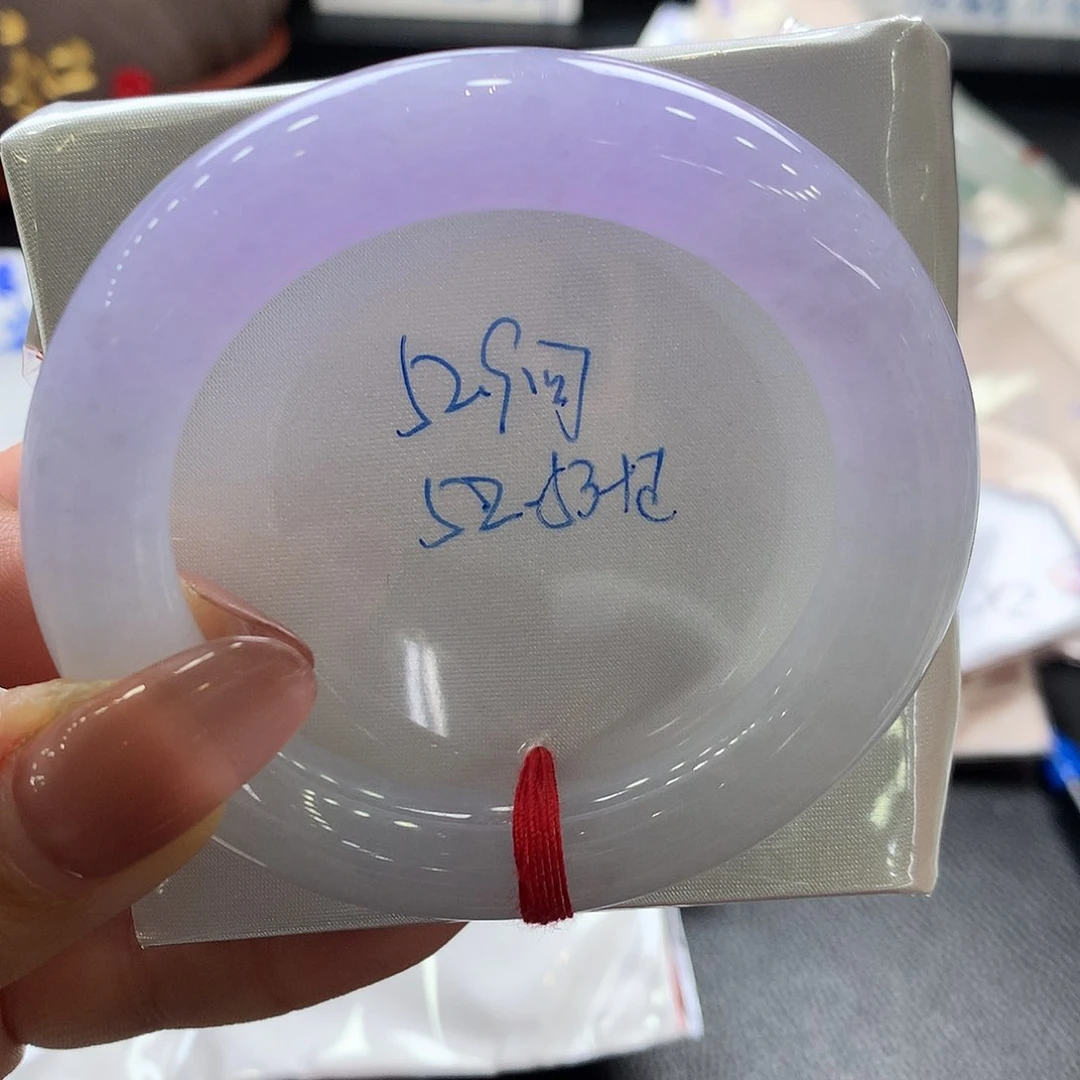 翡翠手镯未镶嵌52.9圆