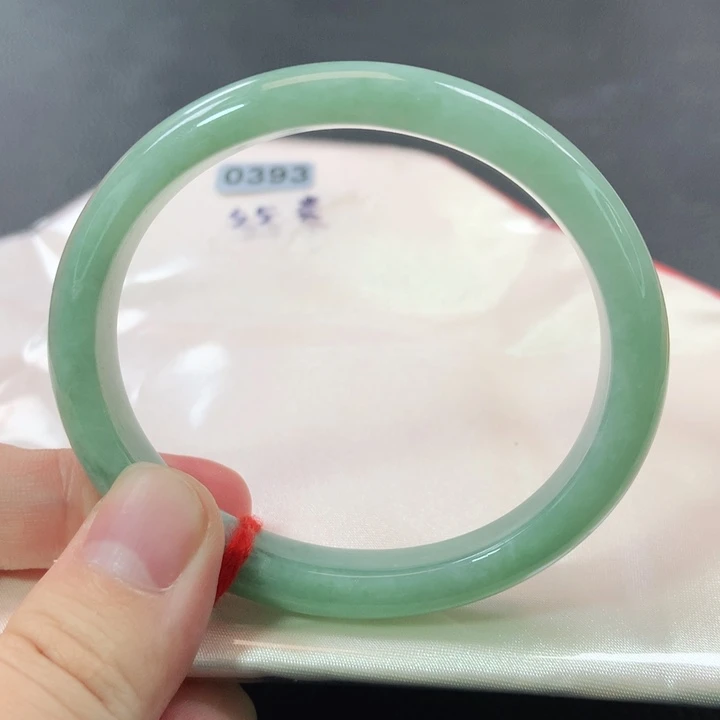 翡翠手镯（贵妃镯）未镶嵌0393号