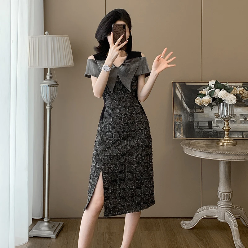 2025夏季新款法式露肩连衣裙气质百搭小黑裙显瘦高级感品质裙子女