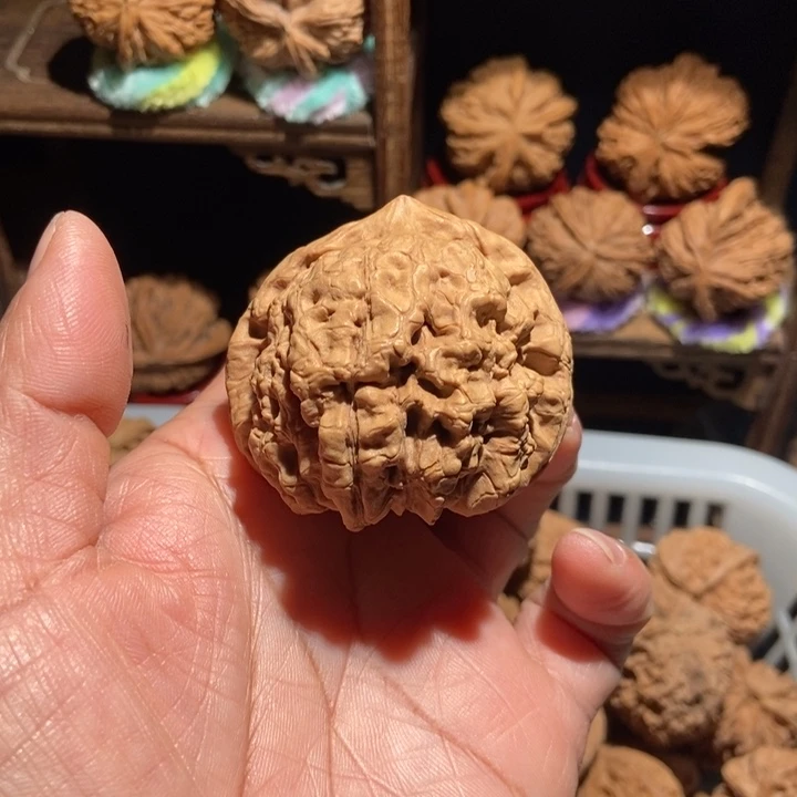 合***实核桃龙鼎尺寸51全品