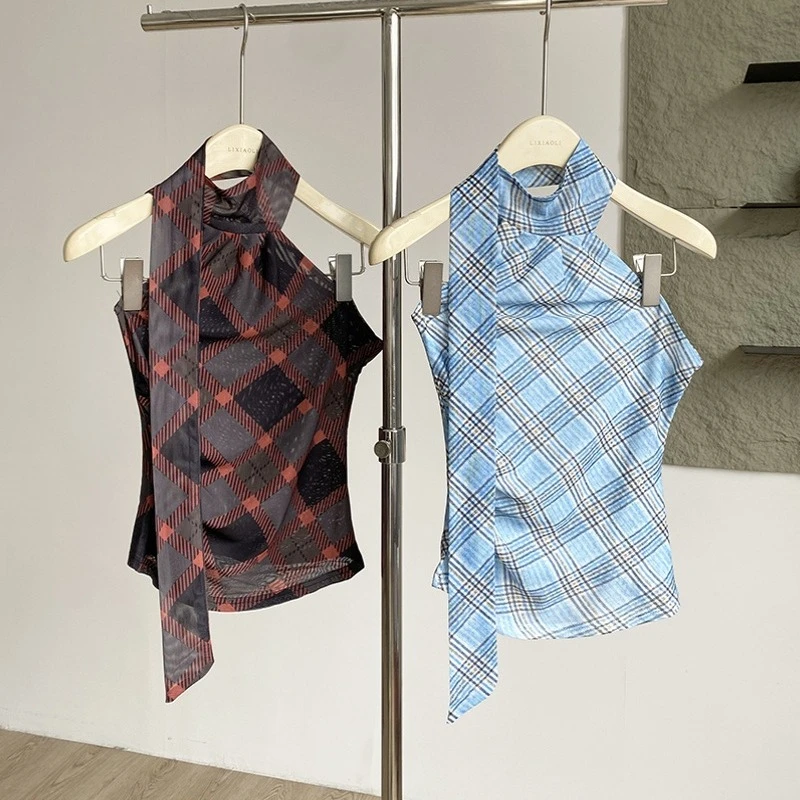 今年流行的网红爆款格纹背心衬衫女2025年夏季新款高档轻奢小上衣