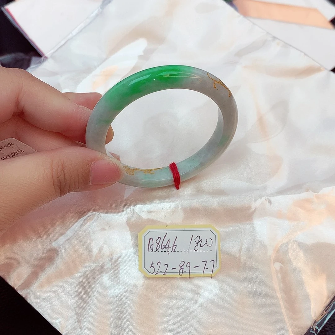翡翠手镯未镶嵌天然缅甸翡翠A货