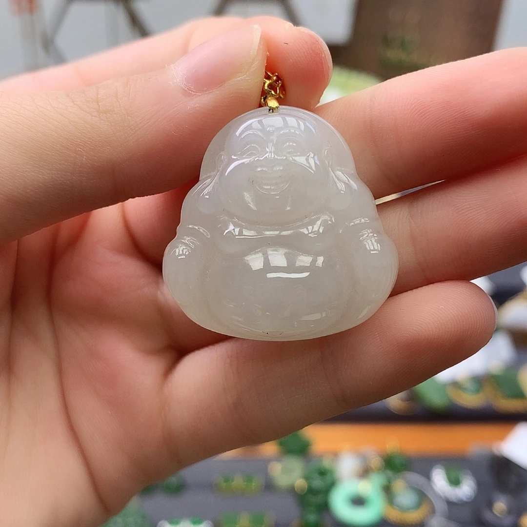 和田玉18K金镶嵌颈饰