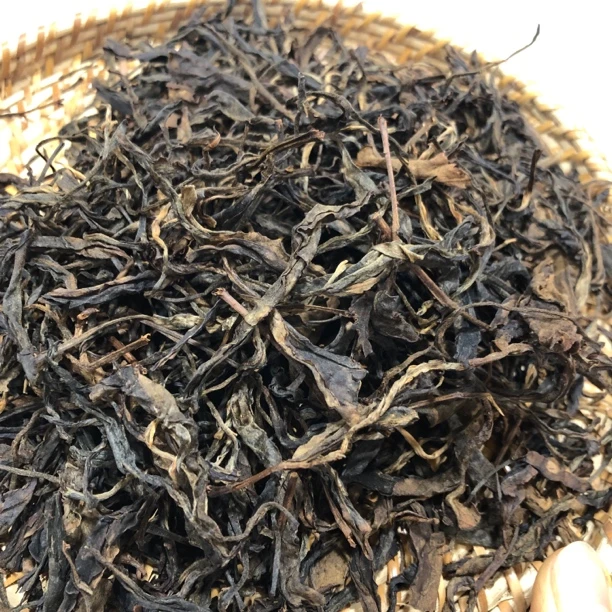 2011年高杆古树易武普洱生茶50克分享装