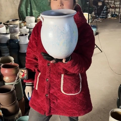 口19高24瑕疵掉耳朵。