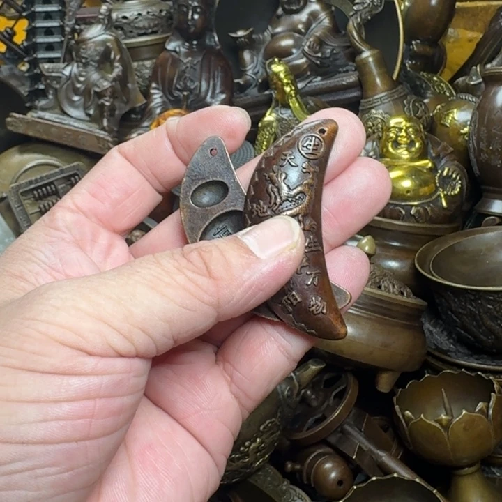 铜器摆件收收藏藏