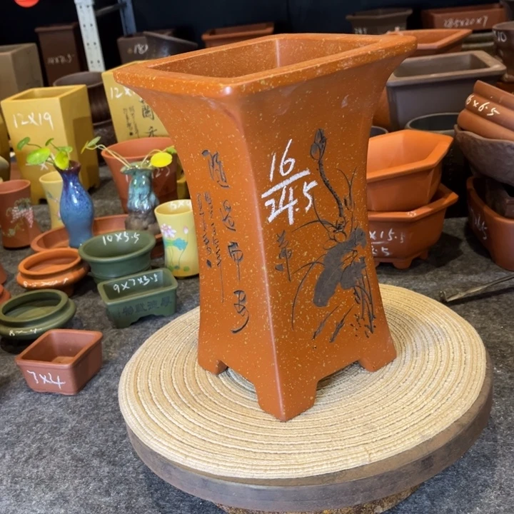 紫砂花盆紫砂花盆