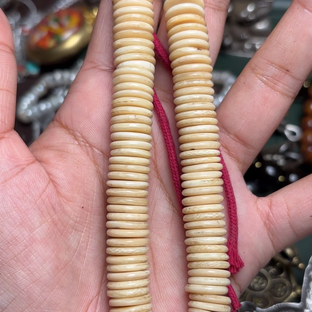 铜星月菩提吊坠项链
