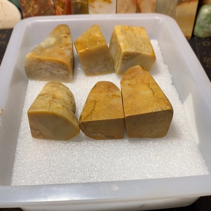 昌化鸡血石印章石