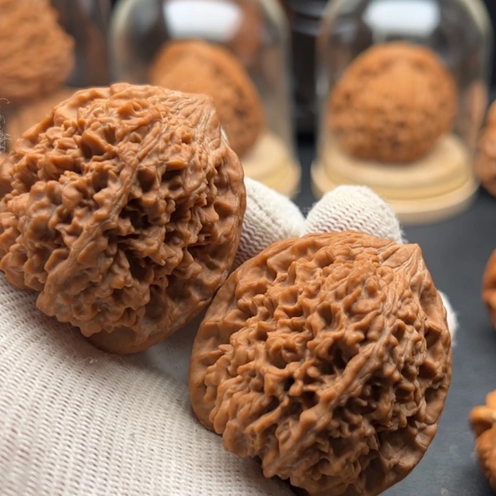 文玩核桃把件T*o43全品星