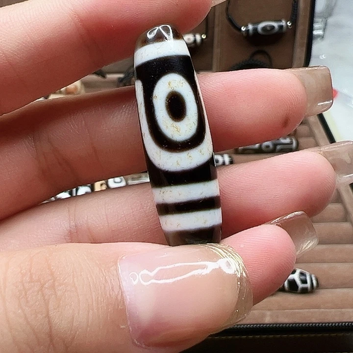 玛瑙/玉髓颈饰未镶嵌鸿*