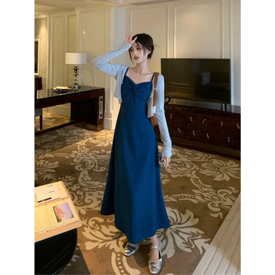 【冰川美人】法式气质纯欲显白设计感吊带连衣裙女胖MM收腰