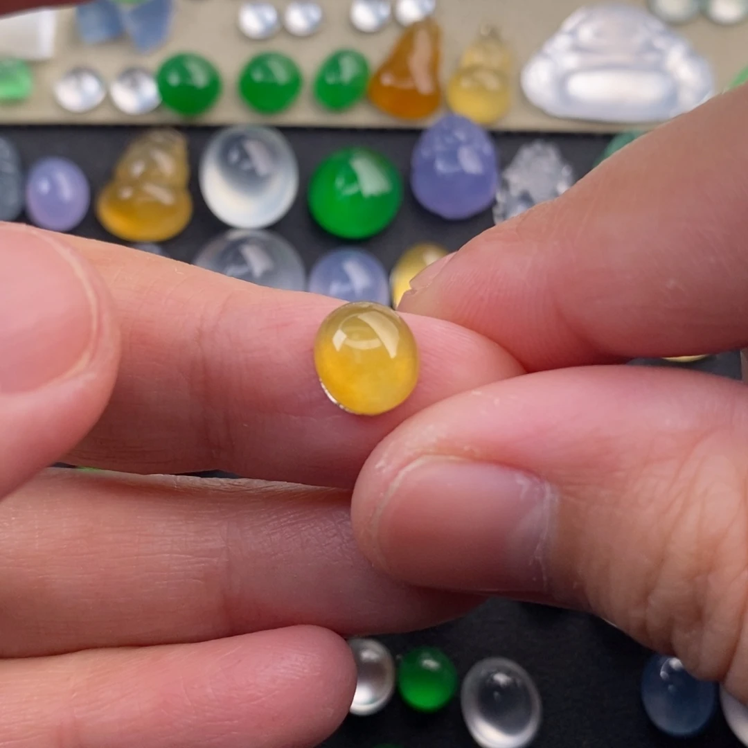 定制翡翠未镶嵌翡翠