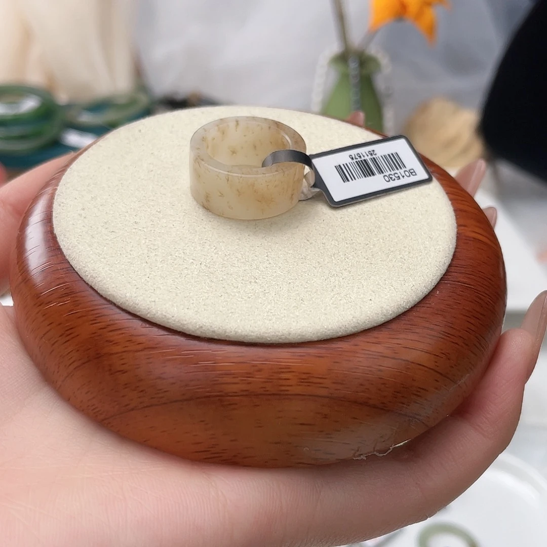 和田玉未镶嵌戒指桂花糕圆切16.2v46