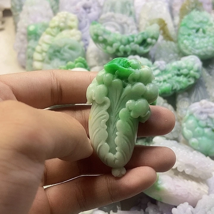 定制翡翠未镶嵌天然翡翠