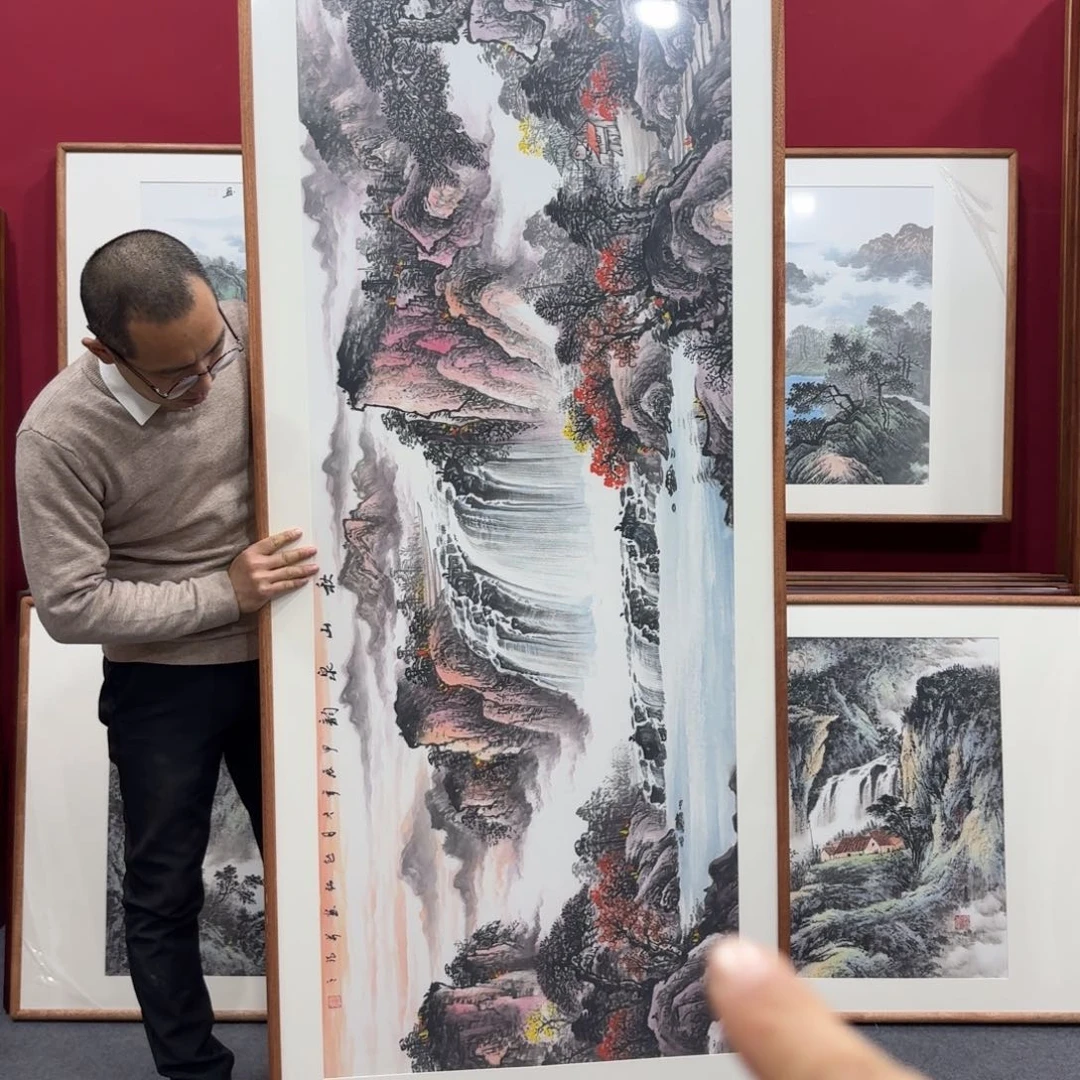 国画手绘作品带框210成80
