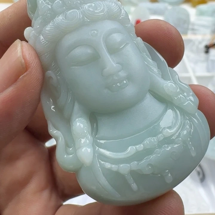 翡翠未镶嵌吊坠(不含链)烟**徒