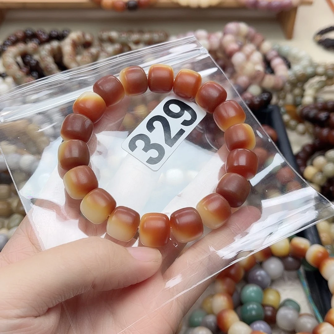 手串白玉菩提蒙*爱329