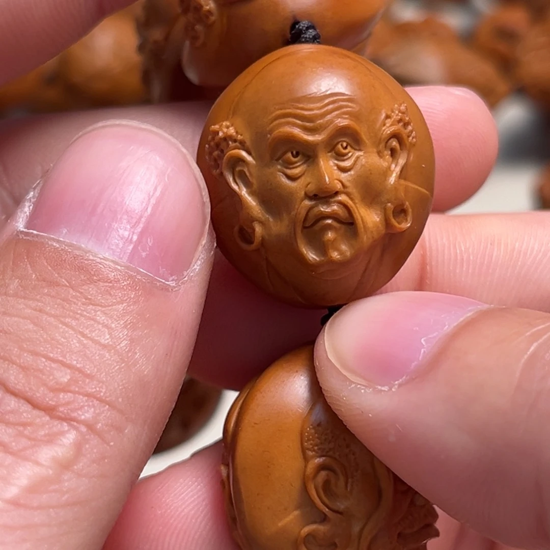 橄榄核吊坠呀*哈十八罗汉