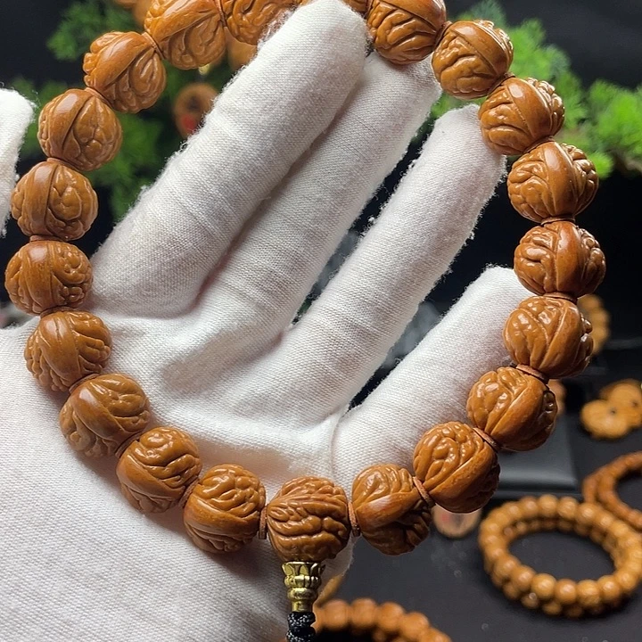 桃核吊坠秦岭龙纹桃核