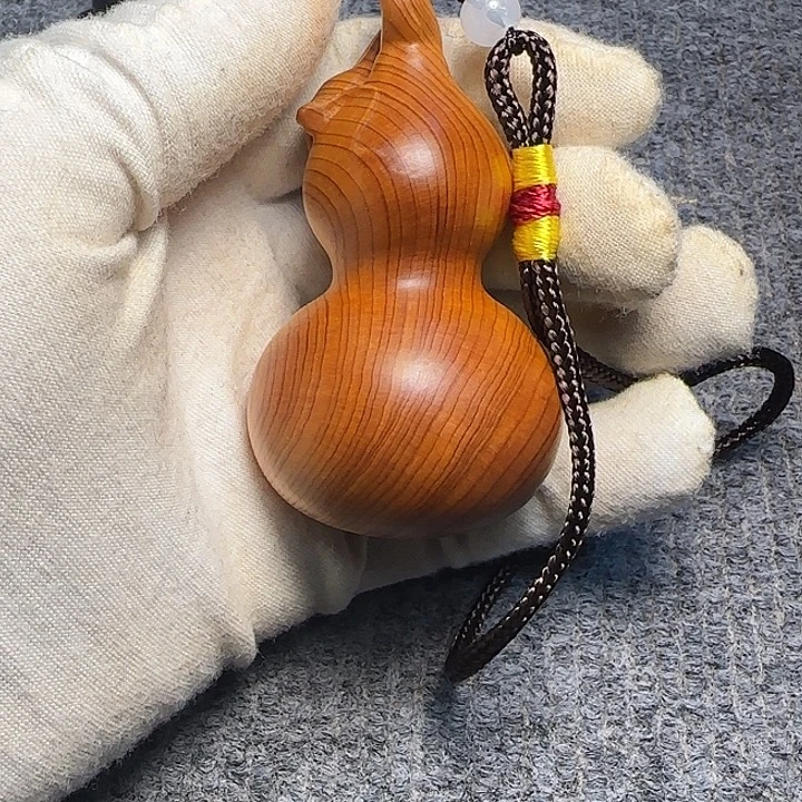 柏木（崖柏）全陈化老料把件