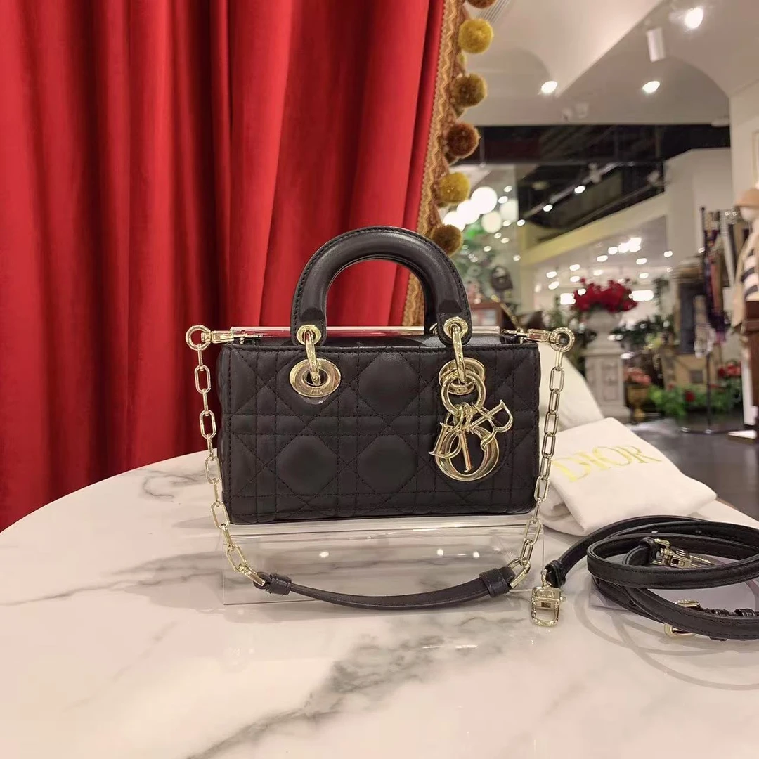 95新 DIOR/迪奥 D-Joy横版戴妃mini黑金/86801443