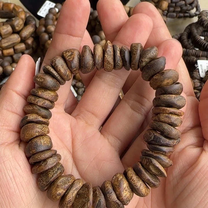 沉香手串陆河多样性发货一条卡14-21克