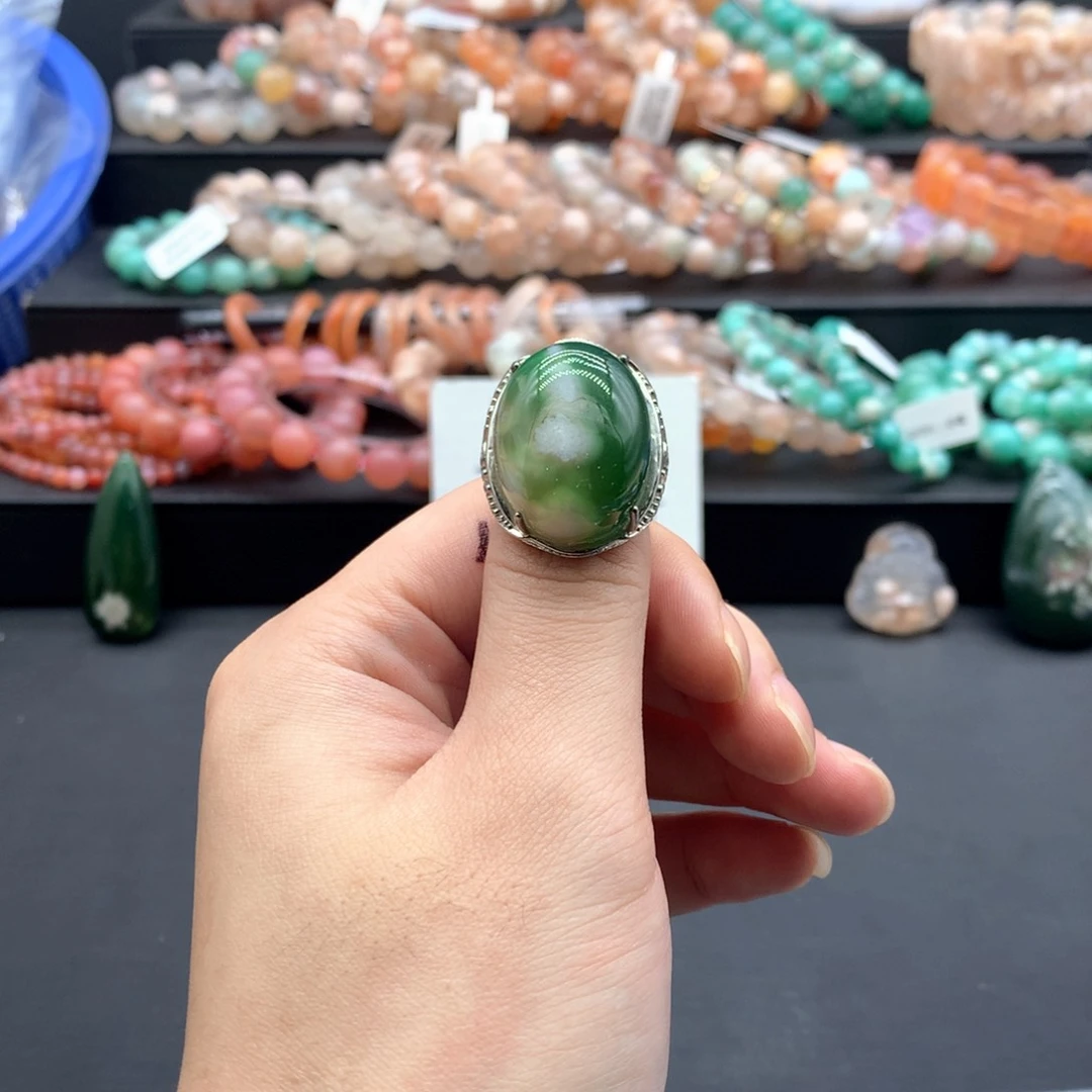【闪购商品】手镯玛瑙/玉髓未镶嵌?