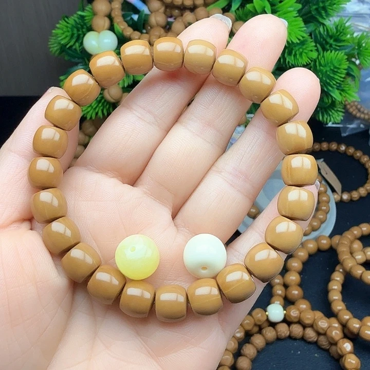 吊坠猴头核桃山****营全品无暇直切9.8