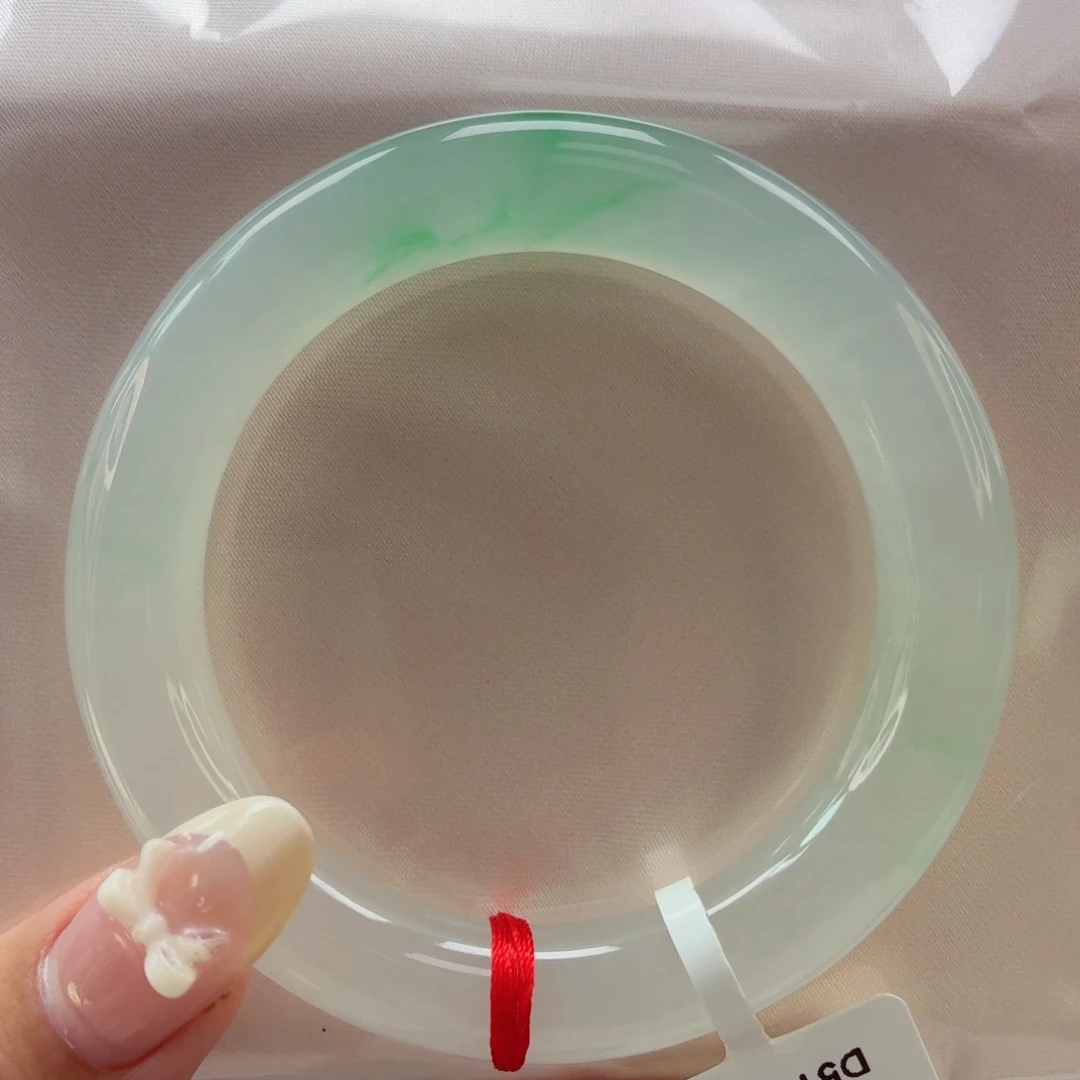 翡翠未镶嵌手镯（圆镯）68白钢点翠52-01