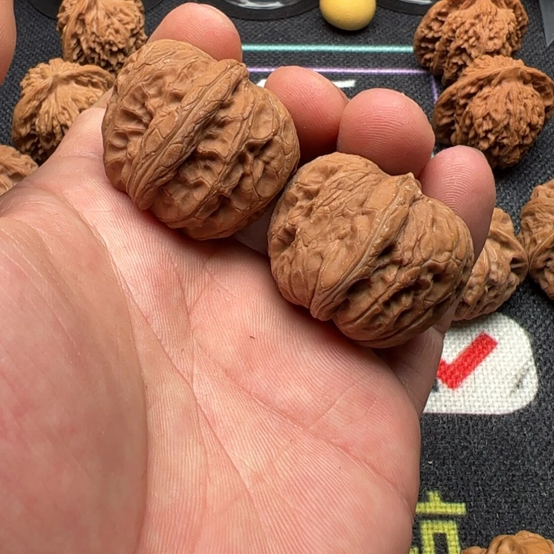 文玩核桃吊坠平谷元宝37有黄尖