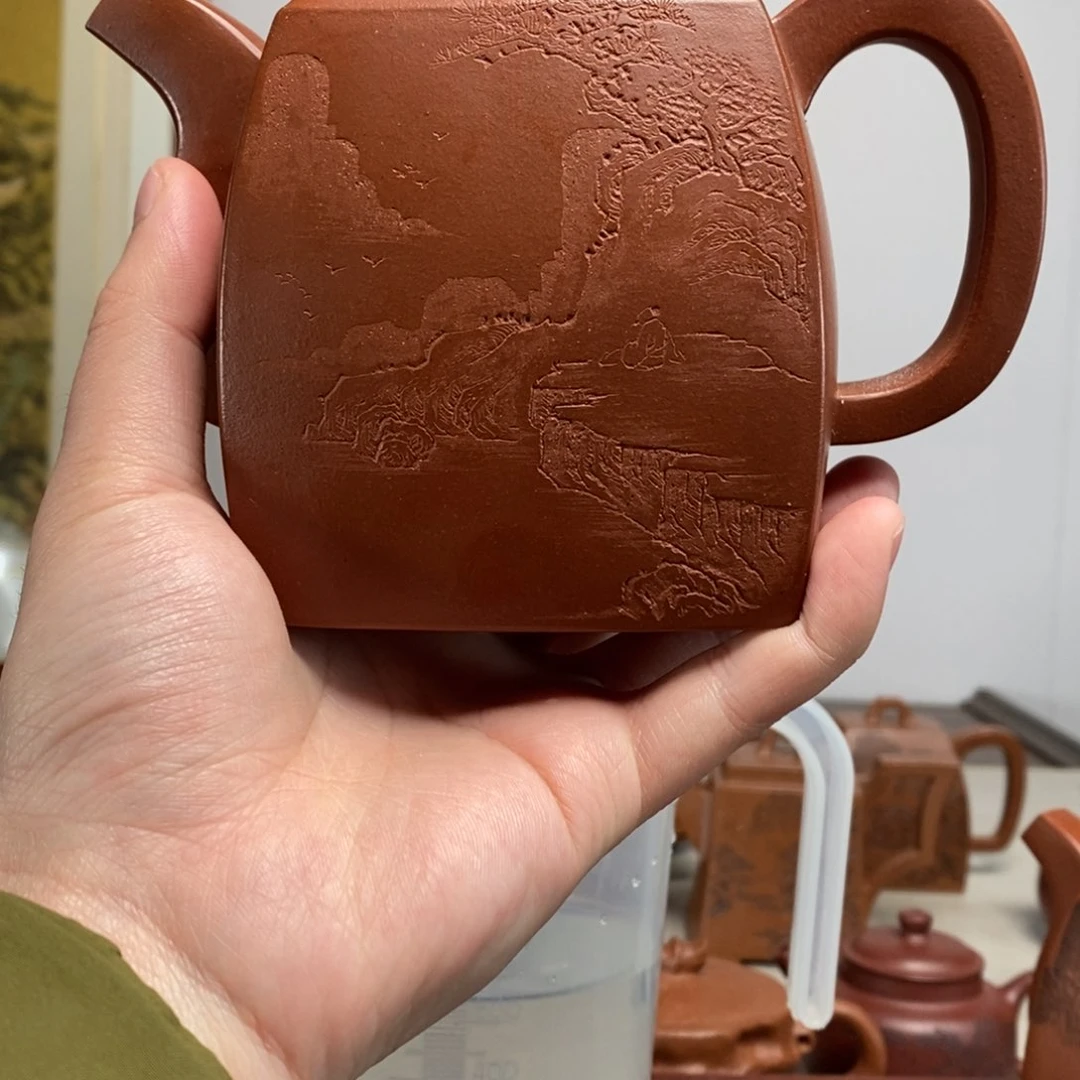 紫砂茶壶原矿泥料传统工艺制作