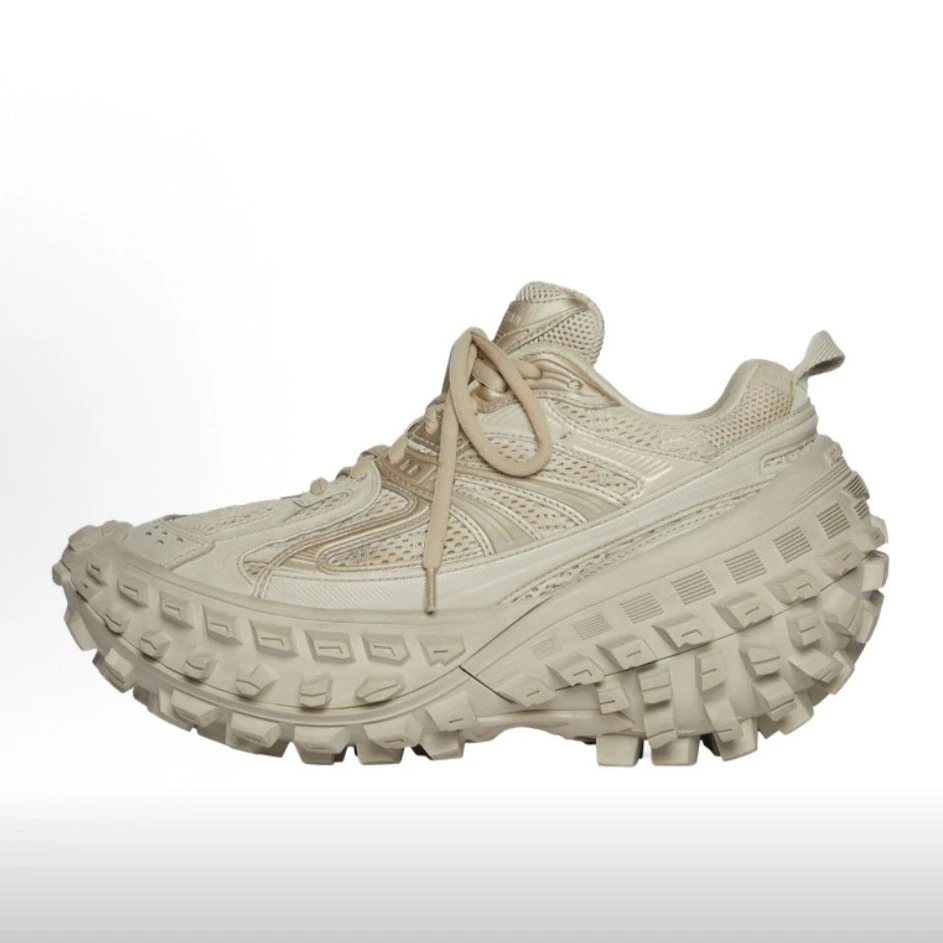 Balenciaga巴黎世家 轮胎鞋 厚底复古做旧 低帮 老爹鞋