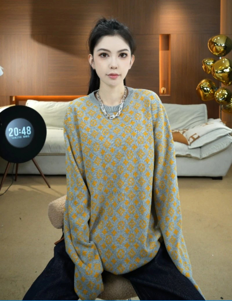 【大美夕】修身套头款针织长袖圆领毛针织衫秋冬保暖上衣时尚MD0607
