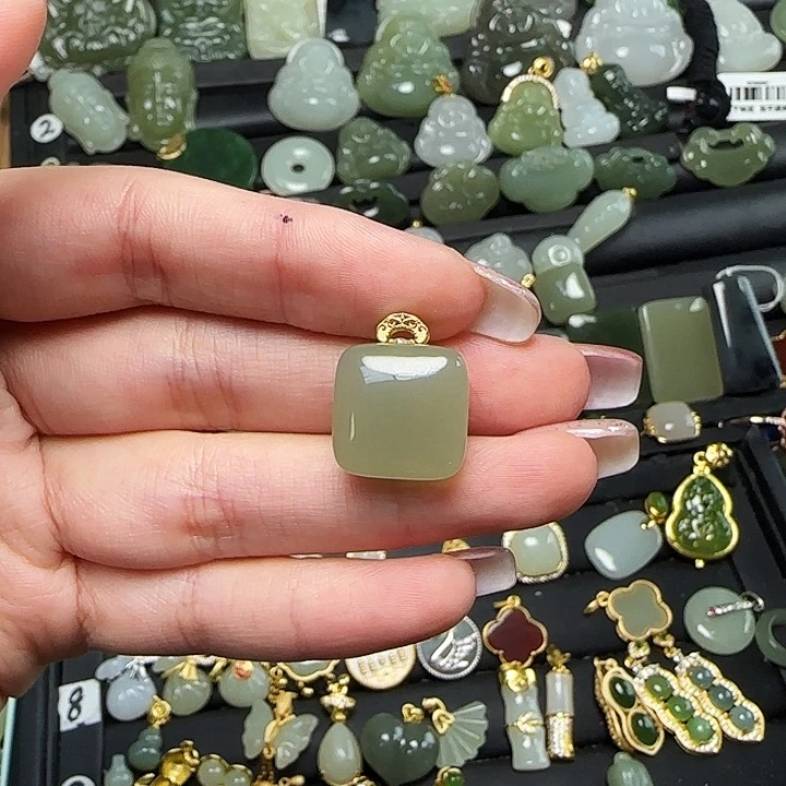 颈饰银S925镶嵌和田玉浪**C送链子送绳