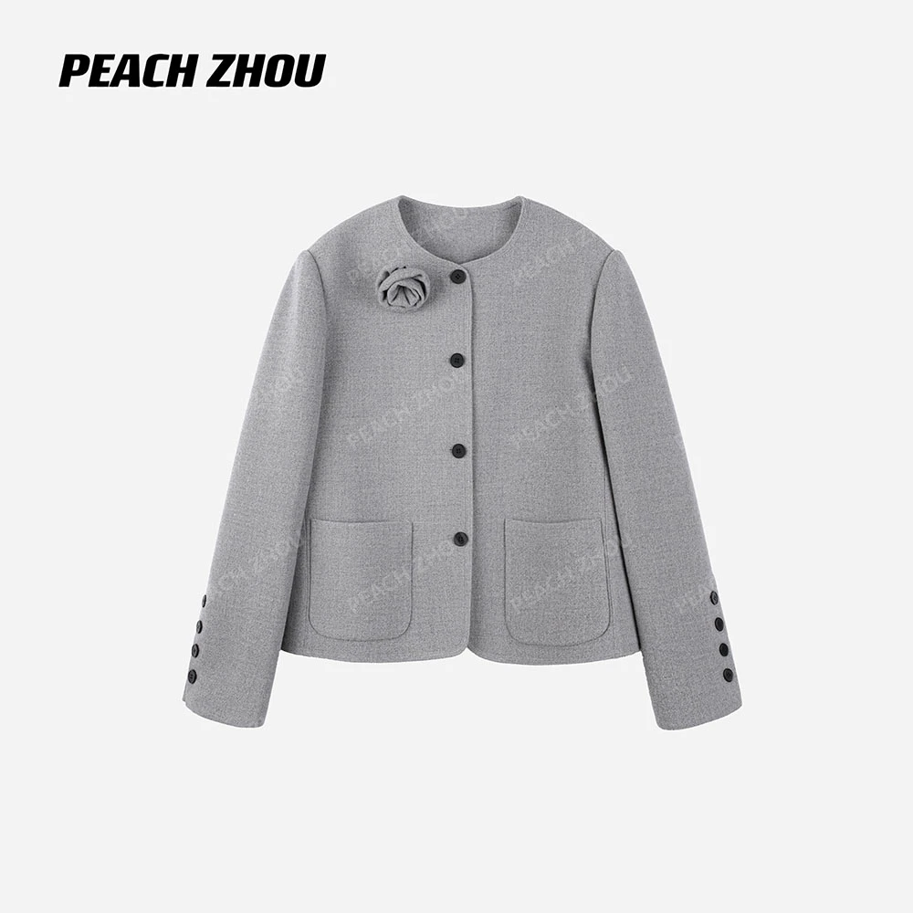 『PEACHZHOU』羊毛圆领山茶花宽松气质高级感小香风系扣西装外套女