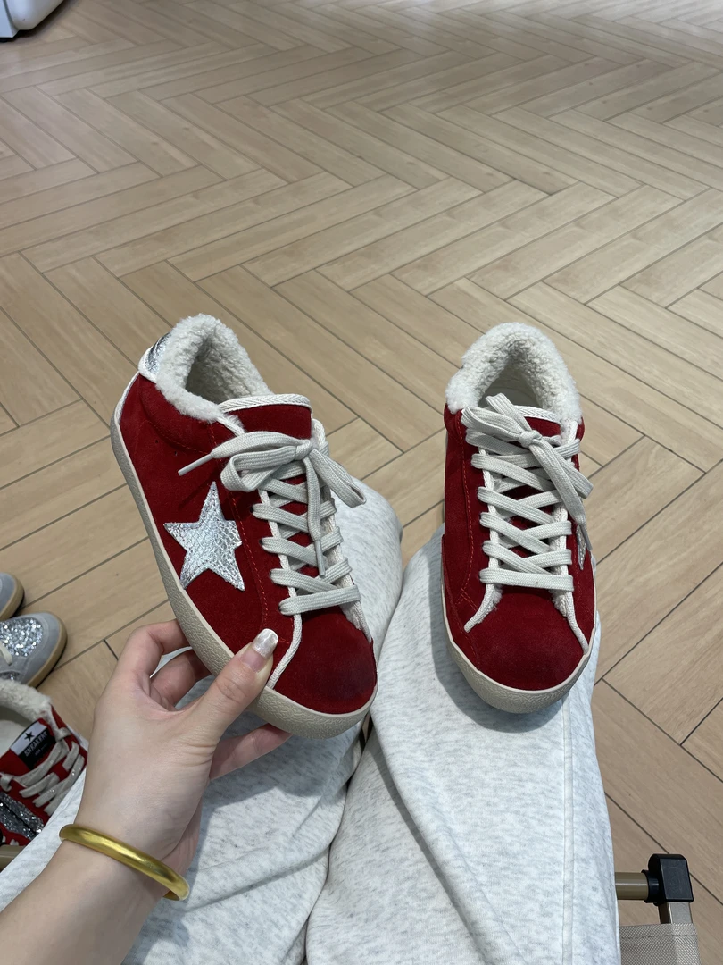 低帮冬季潮流亮片韩版板鞋ins鞋子休闲板鞋女款时尚百搭厚底加绒