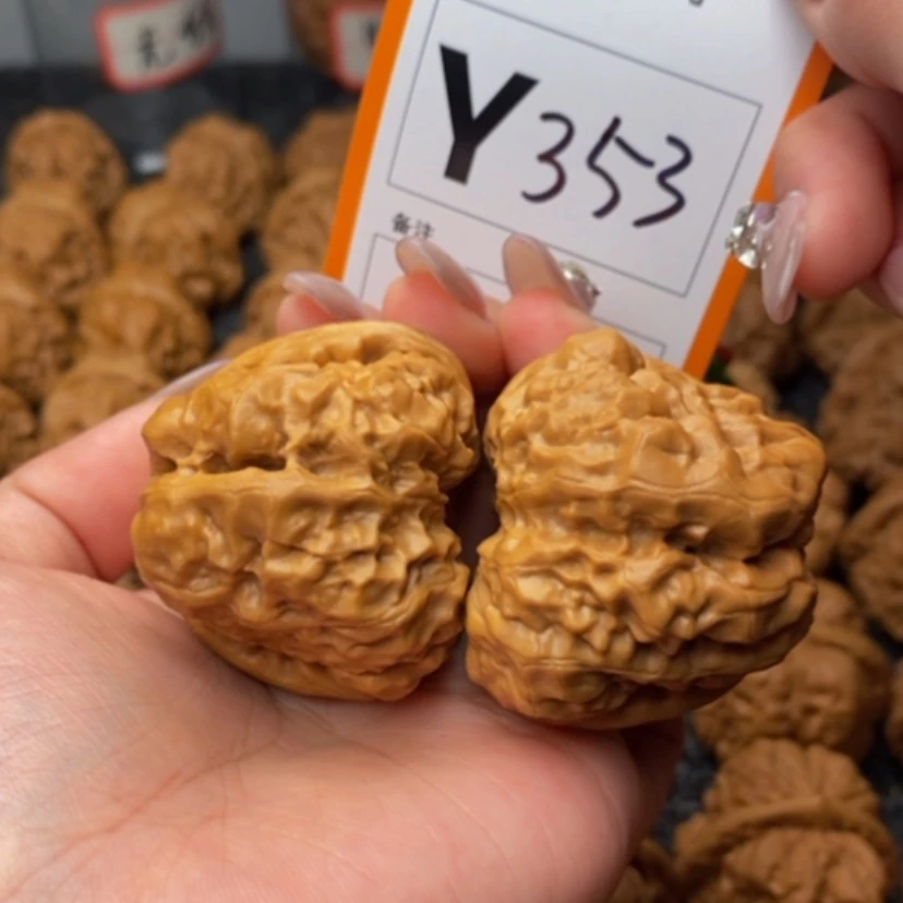 【闪购商品】把件桃核C***W43蛙蛙