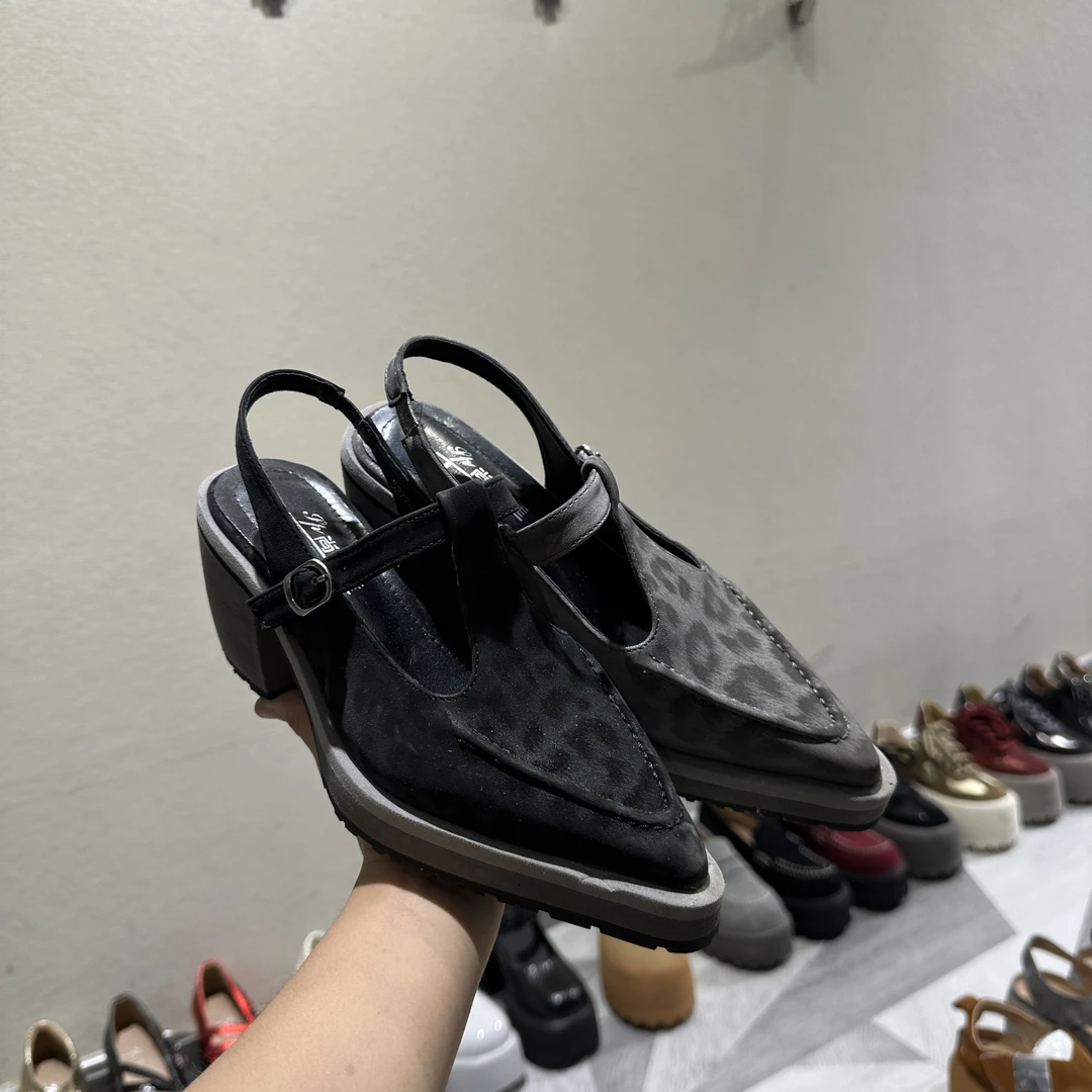 5277-1豹纹尖头玛丽珍鞋坡跟高跟单鞋拼色女士可爱风