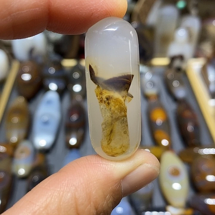 玛瑙/玉髓未镶嵌颈饰