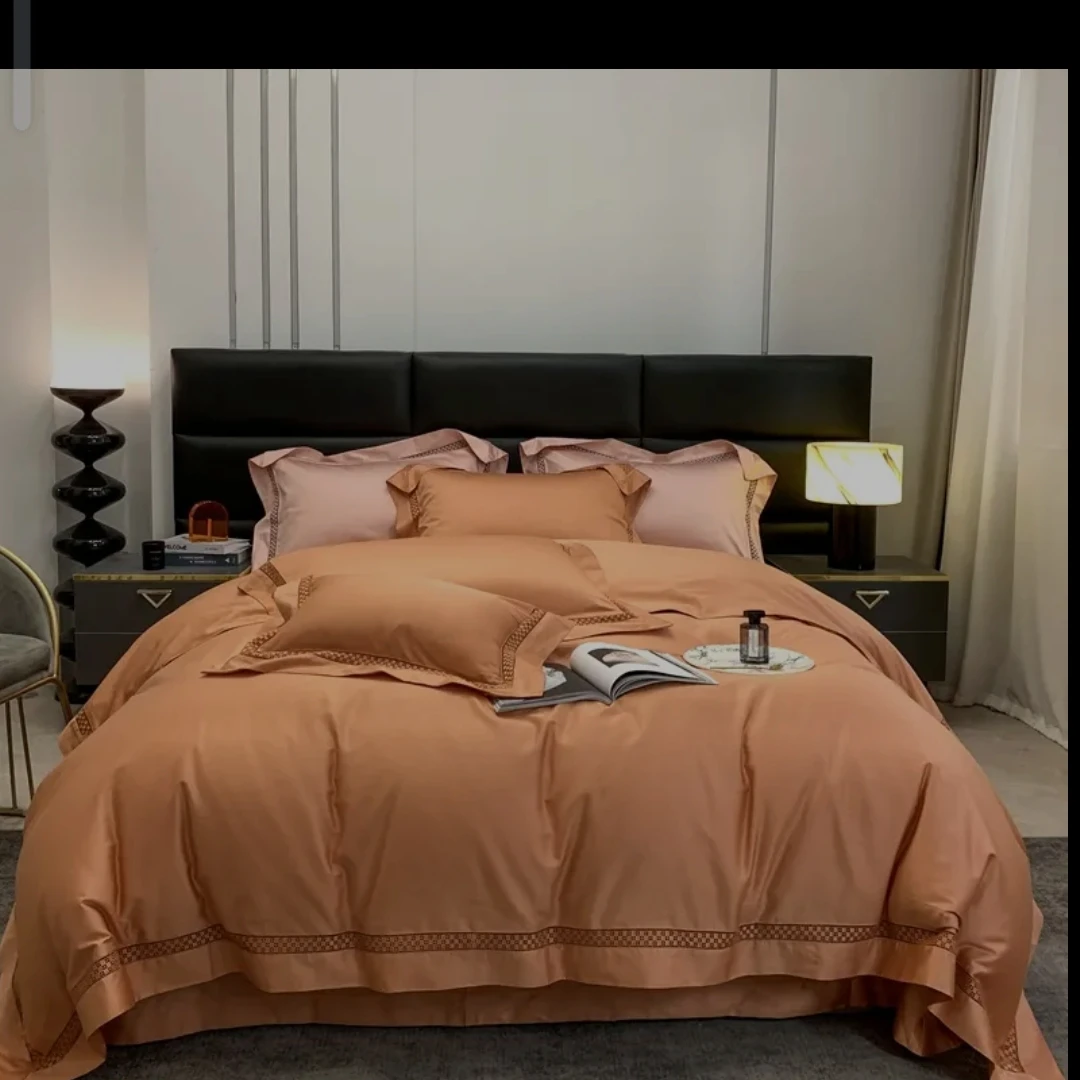 纯棉轻奢时尚纯色镂空新疆长绒棉贡缎全棉四件套100(50*50)金咖色