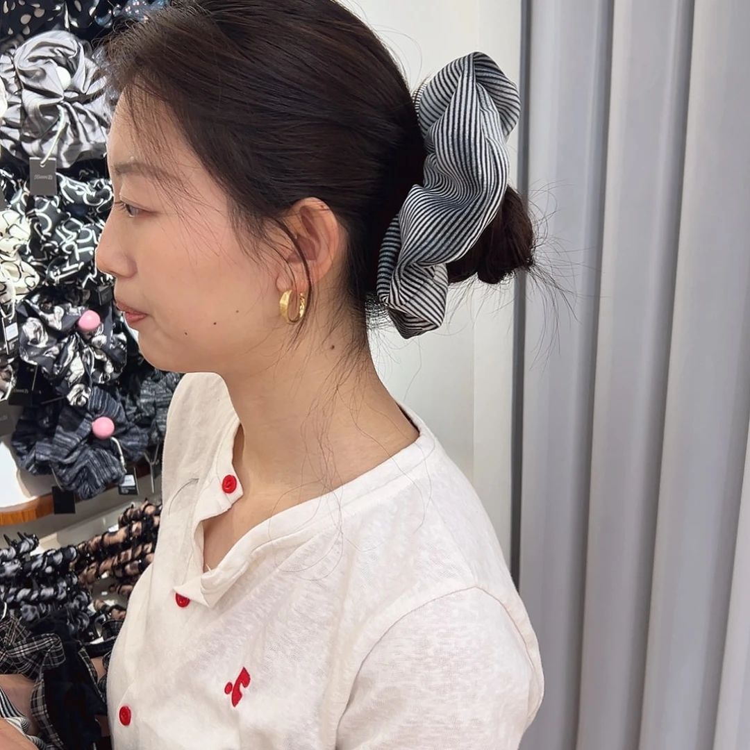 布艺铁合金发圈哦