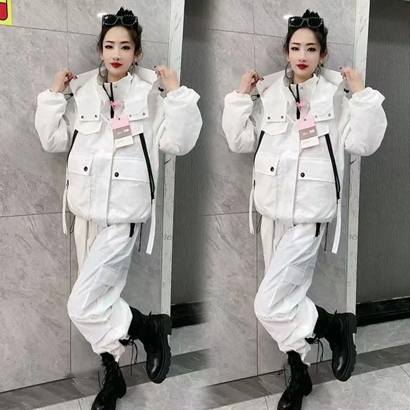 2025春秋新款外穿爆款潮流连帽冲锋衣+高端大气显瘦工装裤两件套