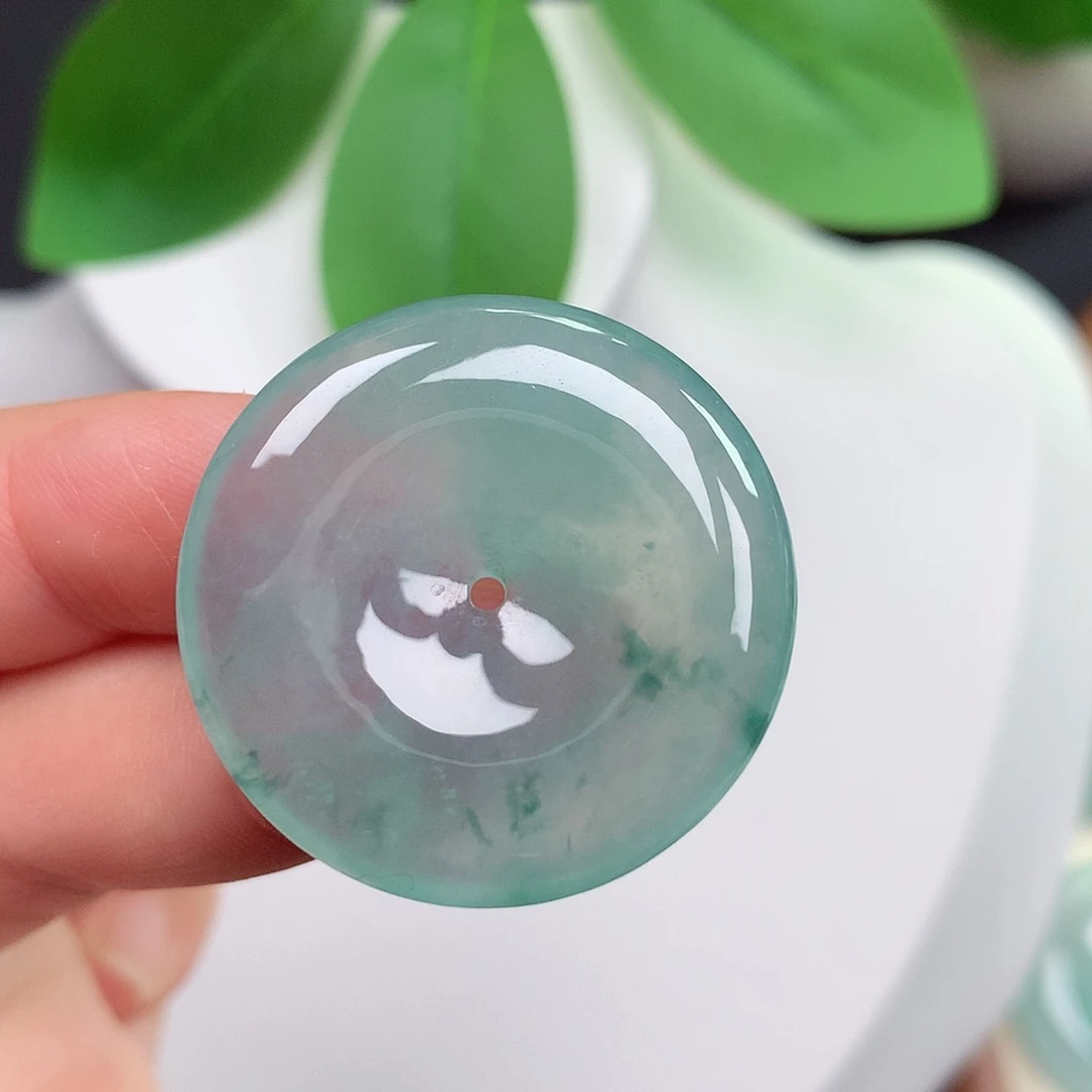 颈饰未镶嵌翡翠平安扣 29.8x5.3mm